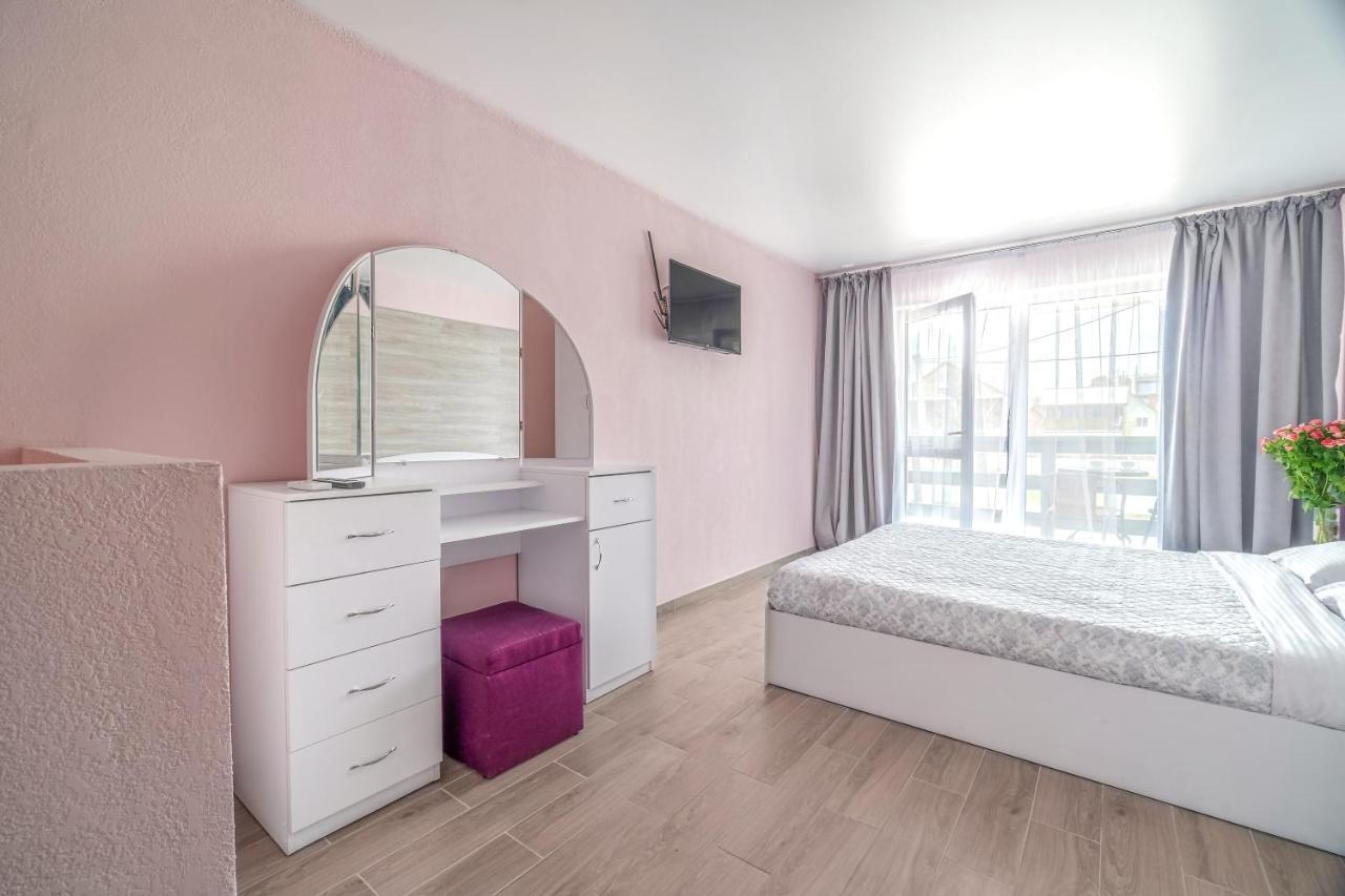 Отель Flamingo Family Club Затока Экстерьер фото